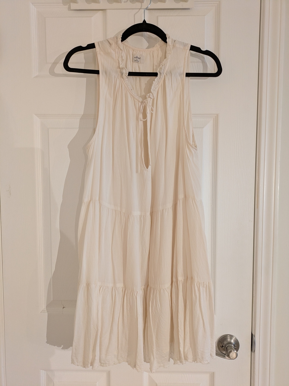Wilfred Lightweight Cream Tiered Sleeveless Dress